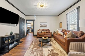 Smart TV, fireplace, video games, books