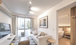 Appartement | Coin séjour | TV connectée de 32 pouces avec chaînes numériques