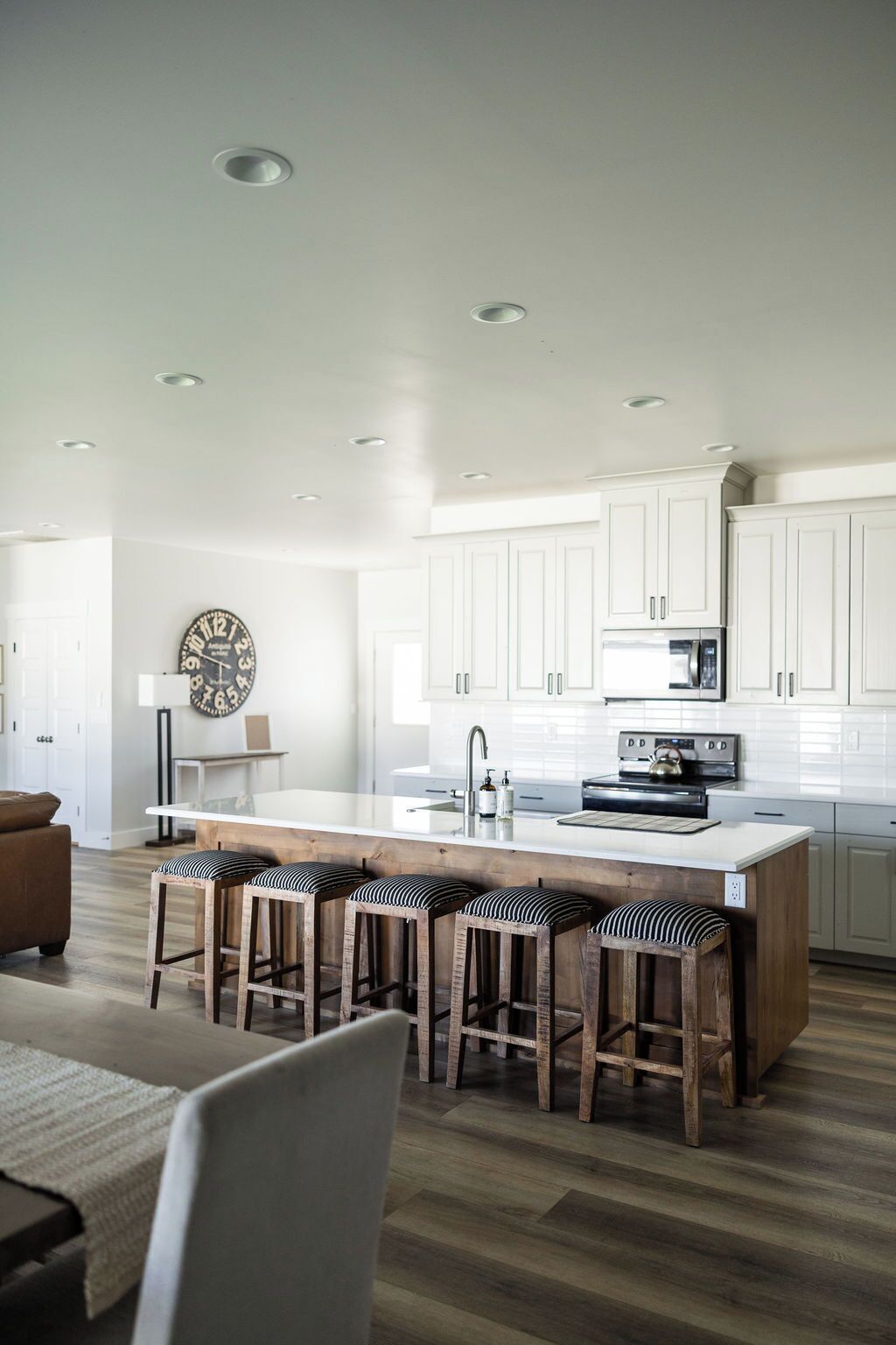 微波炉、烤箱、炉灶、洗碗机