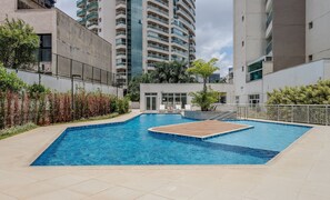 Basic Studio | Pool | Outdoor pool