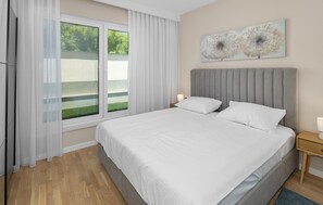 Bügeleisen/Bügelbrett, Reisekinderbett, kostenloses WLAN