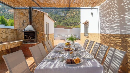 Casa de La Fuente Alta Cuevas de San Marcos by Ruralidays