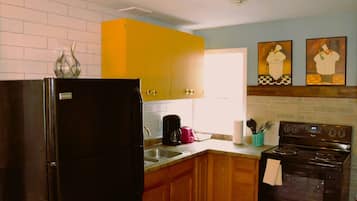 Rumah, beberapa kamar, akses difabel | Interior