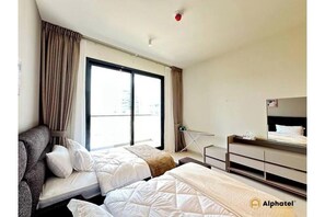 1 bedroom, internet, bed sheets
