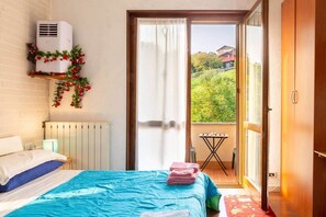 3 室のベッドルーム、アイロン / アイロン台、WiFi、ベッドシーツ