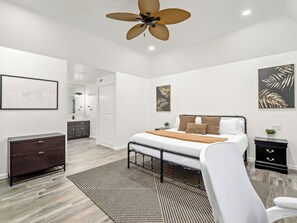 3 chambres, bureau, fer et planche à repasser, Wi-Fi gratuit