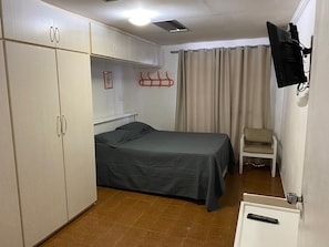 2 室のベッドルーム、WiFi、ベッドシーツ