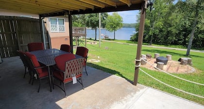 New Cottage 5 at the King Creek Lodge and Marina