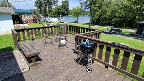 New Cottage 6 at the King Creek Lodge and Marina