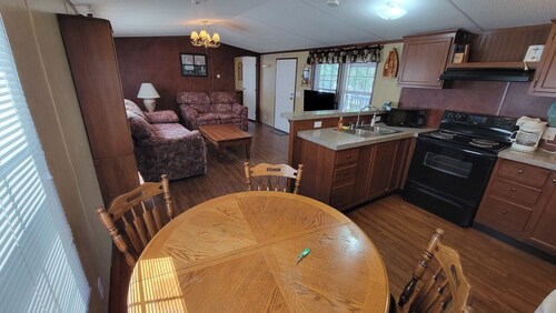 New Cottage 8 at the King Creek Lodge and Marina