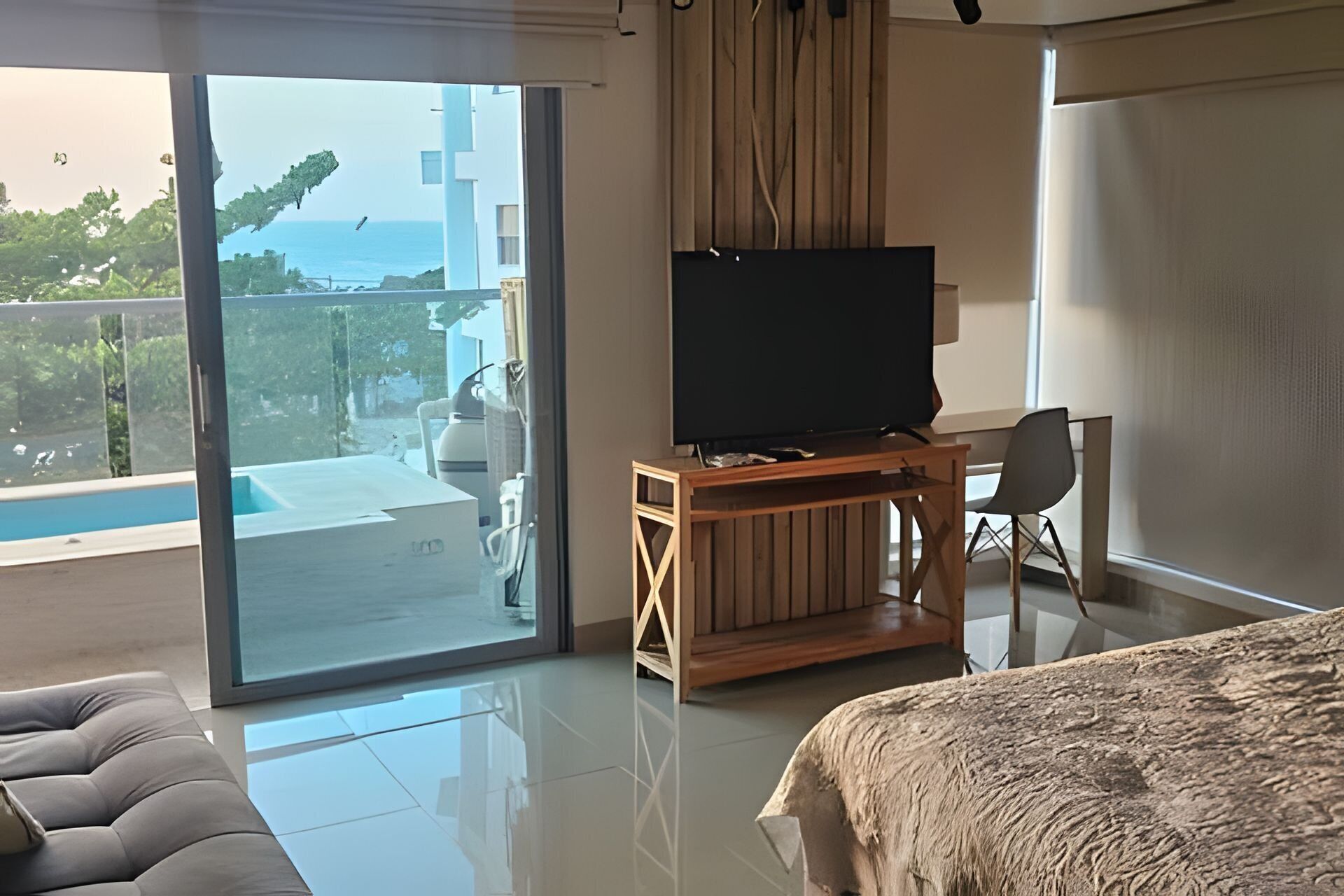 Huoneisto | Silitysrauta/-lauta