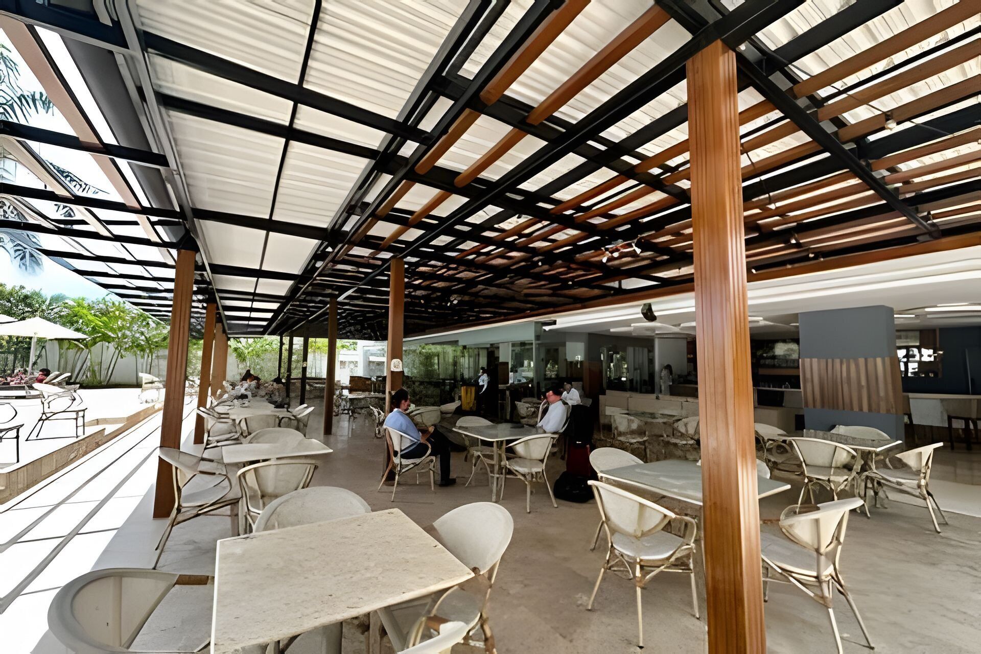 Restauration extérieure