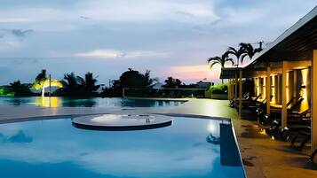 Departamento | Alberca | 3 albercas al aire libre