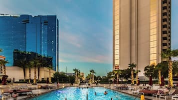 5 piscines extérieures