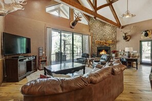 Smart TV, fireplace, video games, DVD player