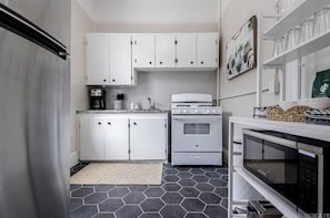 Microwave, oven, stovetop