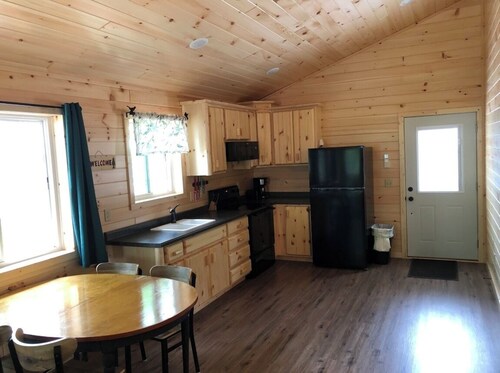 Tranquil resort with AC in charming Tenstrike