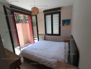 1 bedroom, iron/ironing board, free WiFi