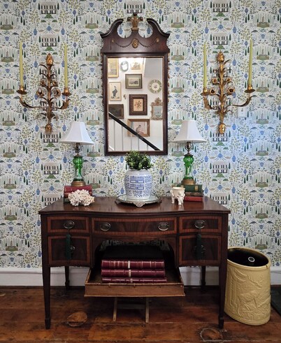 Historic Farmhouse in the Dillwyn countryside. Not far from Farmville.