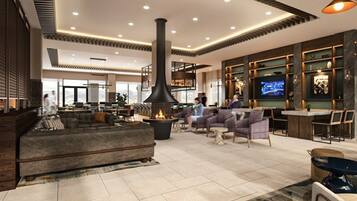 Breakfast, lunch, dinner served; American cuisine