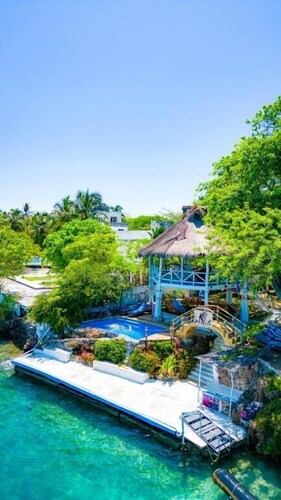 HOTEL ISLA MULATA