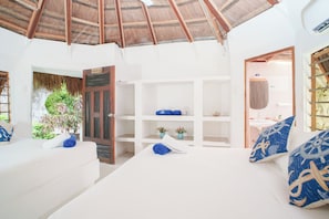 Bungalow | Peti besi dalam bilik, Wi-fi percuma