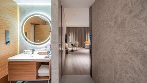 Bathroom - Urcove by Hyatt Shanghai Jingan (SHANGHAI)