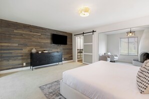 6 slaapkamers, een strijkplank/strijkijzer, gratis wifi, beddengoed