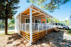 Mobile Home | Exterior