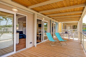 Mobile Home | Exterior