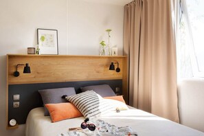 บ้านเคลื่อนที่ | 2 ห้องนอน, ตกแต่งพิเศษโดยเฉพาะ