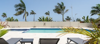 Paradisiac Euphoria Beach Access Pool 24hr Gated