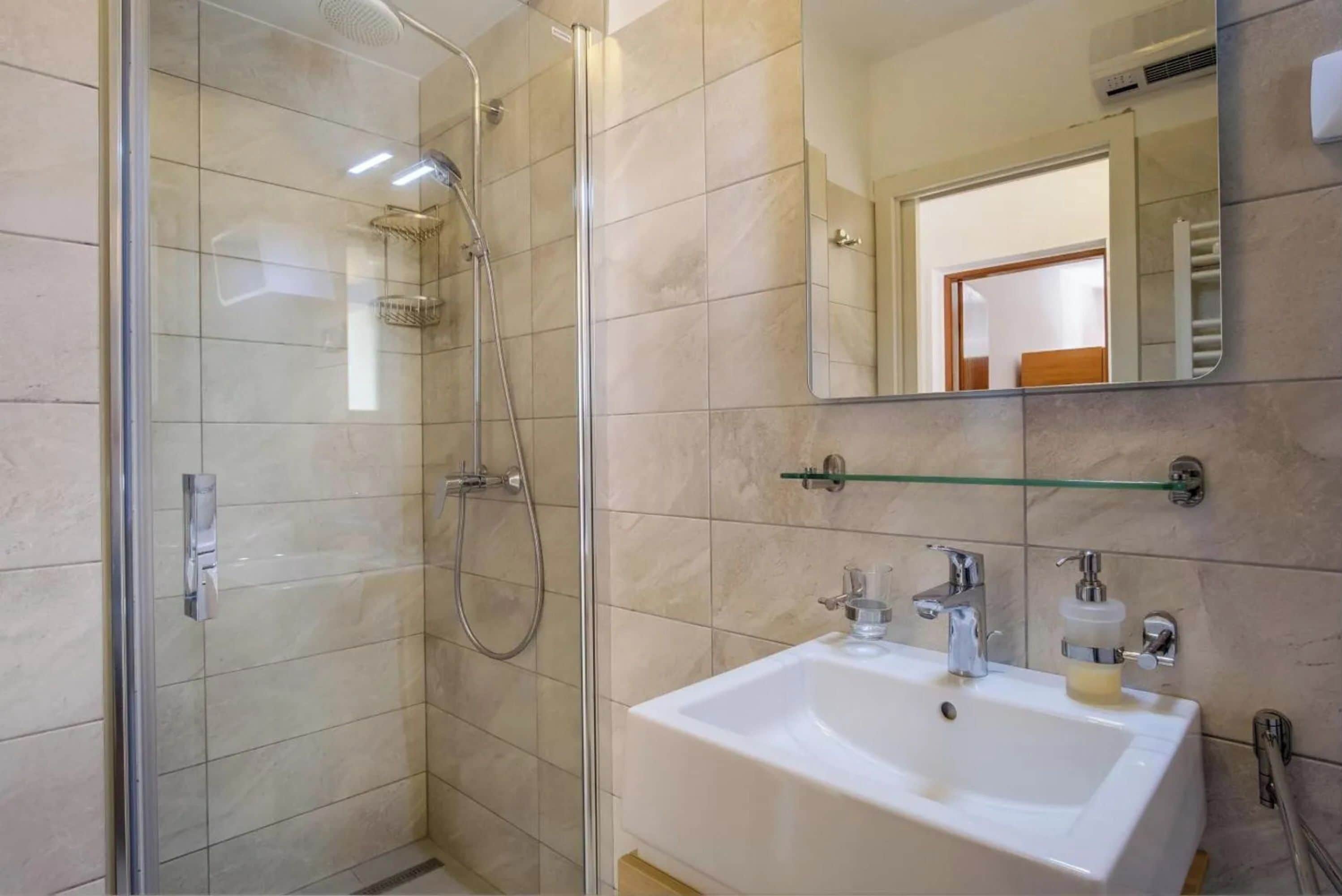 Family Apartment, Multiple Bedrooms (Secret Garden Apartment Mali Lošinj) | Bathroom | Shower, hair dryer, towels, soap