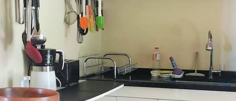 Micro-ondas, fogão, cooktop