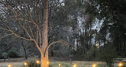 Welcome to Badby Wood Farmhouse. 3BR/2.5 Bath in the heart of Fauquier County.