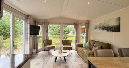 Gemütlicher (statischer) Wohnwagen in.