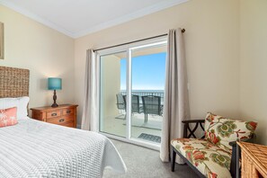 3 soverom, strykejern/-brett, wi-fi (inkludert) og sengetøy