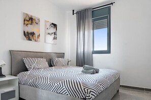 2 Schlafzimmer, Reisekinderbett, WLAN