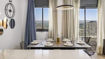 Dineren