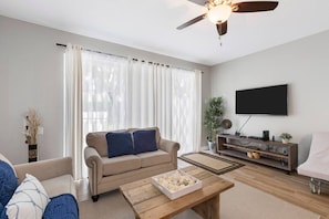 2 bedrooms