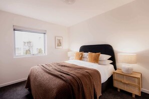 2 Schlafzimmer, Bügeleisen/Bügelbrett, WLAN