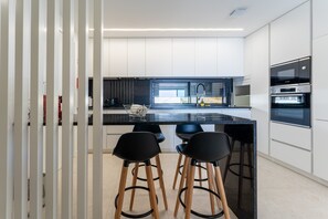 Fridge, microwave, oven, dishwasher