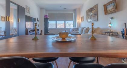 Tranquil 2-bedroom apartment in Jersey City close to NYC with AC, fitness room