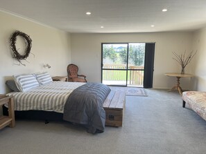 6 Schlafzimmer, Bügeleisen/Bügelbrett, Reisekinderbett, kostenloses WLAN