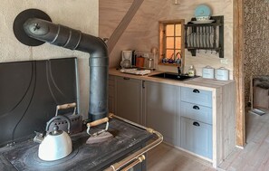 Fridge, microwave, dishwasher, coffee/tea maker