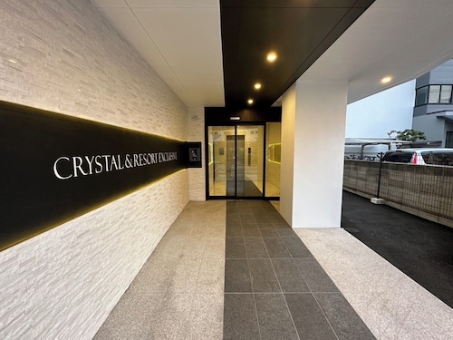 CRYSTAL&RESORT EXCLUSIVE