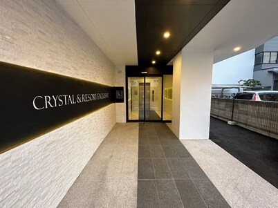 CRYSTAL&RESORT EXCLUSIVE