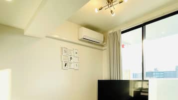 遮光窗帘、免费 WiFi