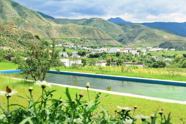 Außenpool (je nach Saison geöffnet)