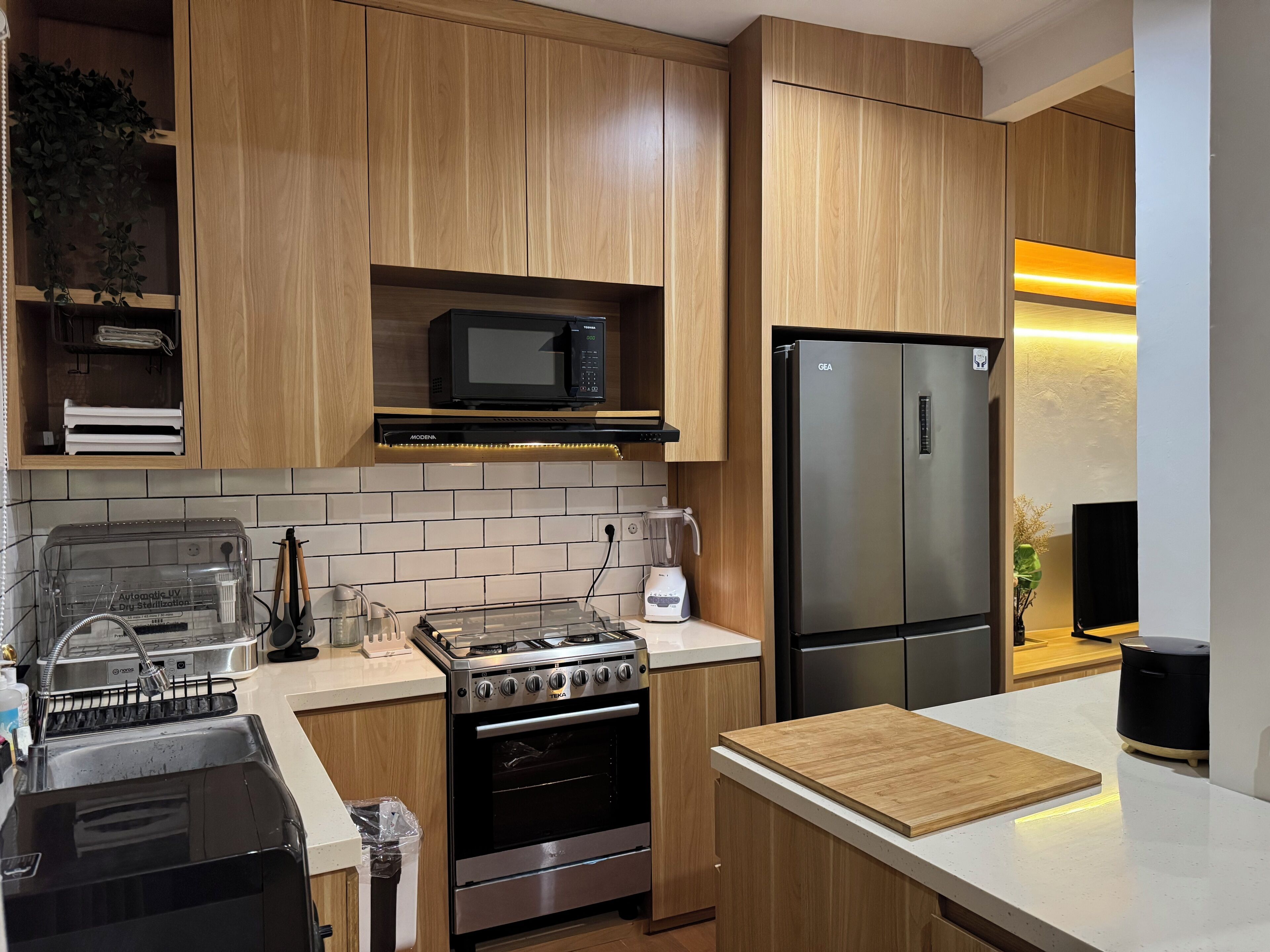 Microwave, oven, stovetop